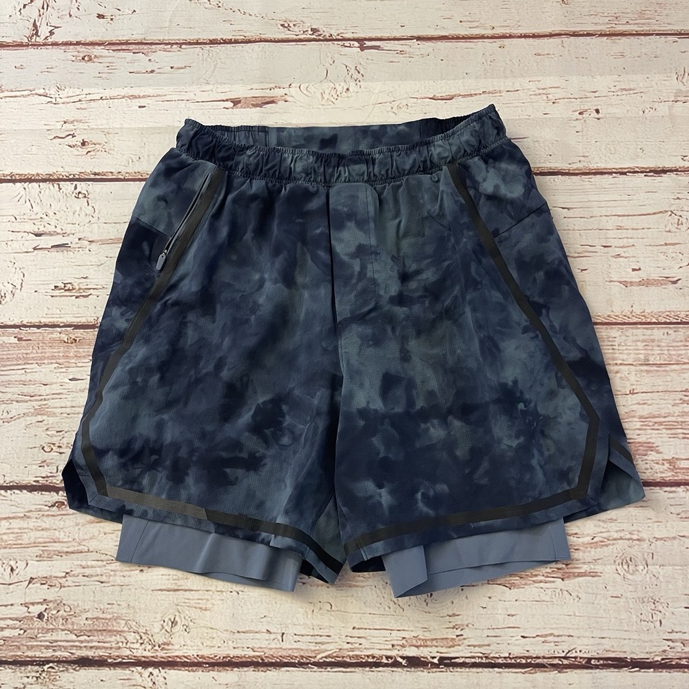 Lululemon Blue Tie Dye Men's‎ Size Small Surge Lined 6" Bold Lines Shorts